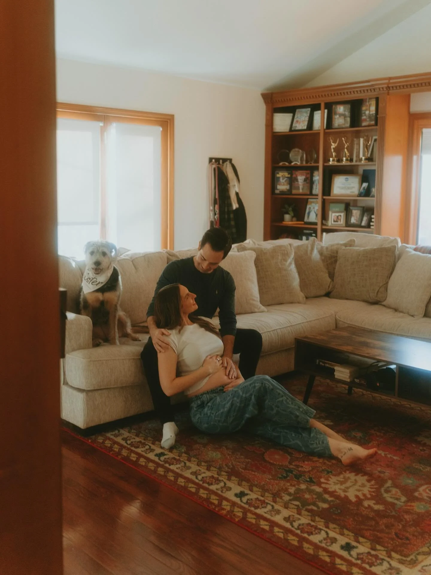 The intimacy and coziness of doing maternity sessions in home. I love how it not only captures the people in that moment but also all the little things that make their house their home. &lt;3
.
.
.
[ cleveland family photographer, ohio family photogr