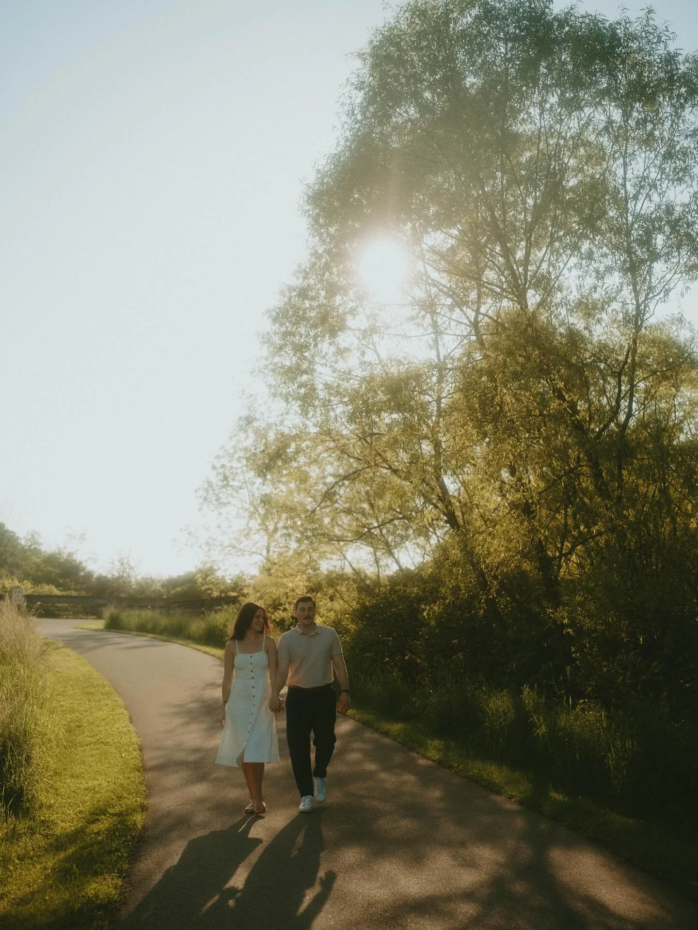 That soft light filtering through the trees&hellip; always my favorite <3

&bull;
&bull;
.

#clevelandweddingphotographer
#ohioweddingphotographer
#elopementphotographer
#documentaryweddingphotographer
#filmweddingphotographer