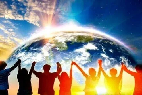 WORLD+HOLDING+HANDS.jpg