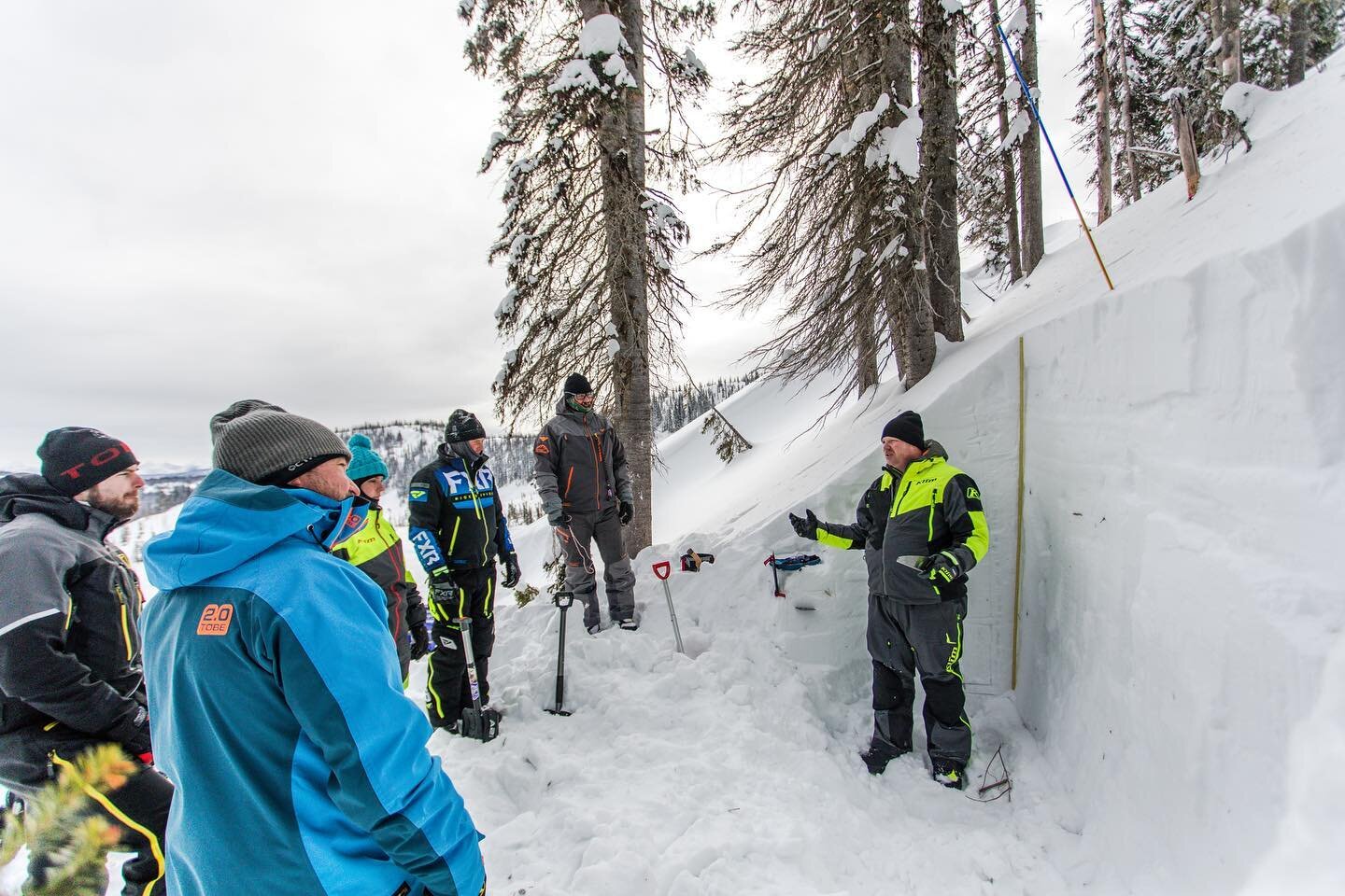 Is this going to be the year that you do it? 🎯 Level up your riding with an AST2 course this winter: one classroom session followed by three days in the field under the mentorship of a snowmobile avalanche professional. Dial in your travel habits an