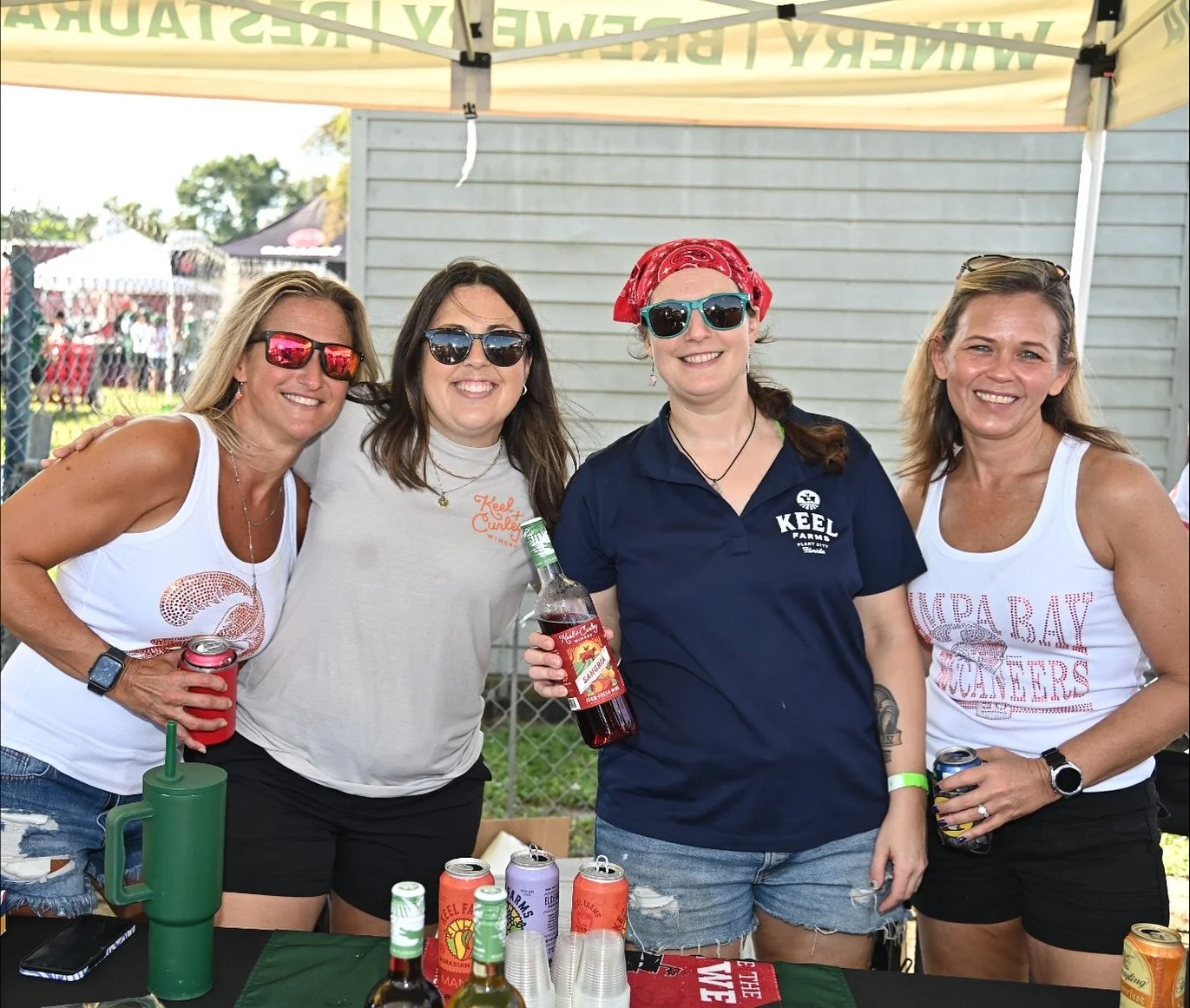 ππ· Our Brand Ambassadors have been BUSY all over the state, from tailgates to tasting tables at your local grocery store!
They’re out there sharing the love, pouring samples, and spreading the word about all things Keel, one sip at a time. H