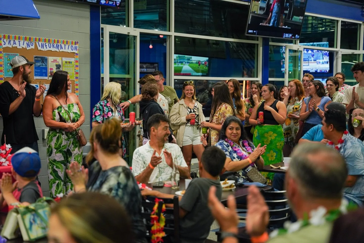 🎄Hi Keel Farms family! 🎄Today,&nbsp;Dec 8, we&rsquo;ll be open from 11 AM to 4 PM for bar service and retail only as we take time to celebrate our amazing team at our Holiday Party! 🥂✨ 

Our kitchen will be closed for the day, but we appreciate yo