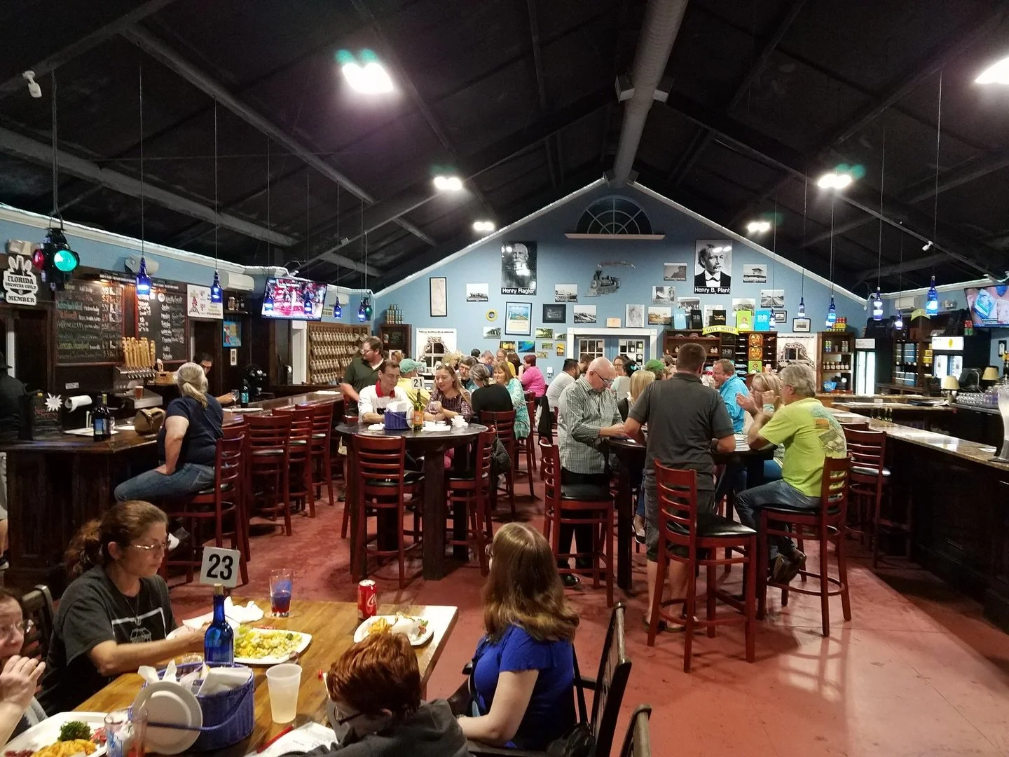 #ThrowbackThursday Who remembers the yellow and blue checkered floors? 🟡🔵

A lot has changed over the years; the floors, the bars, the patio, and so much more&hellip; but one thing that&rsquo;s stayed the same? Our love for creating remarkable expe