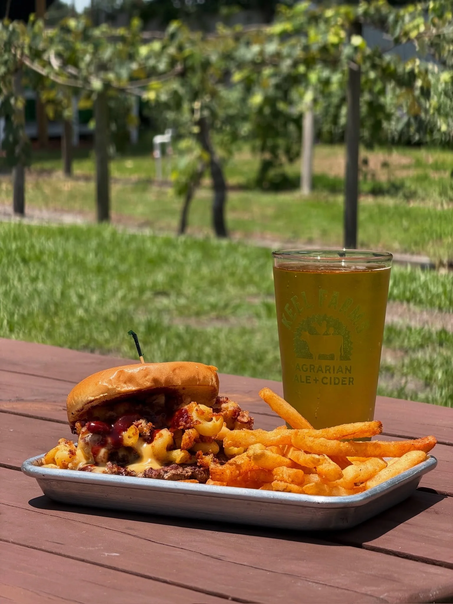 Today we&rsquo;re celebrating one of the things we love most&hellip; BURGERS 🍔🔥

For National Burger Day, we&rsquo;re going all out with our Mac &amp; Cheese Smash Burger topped with a fried mac &amp; cheese ball, blueberry BBQ sauce, truffle oil, 