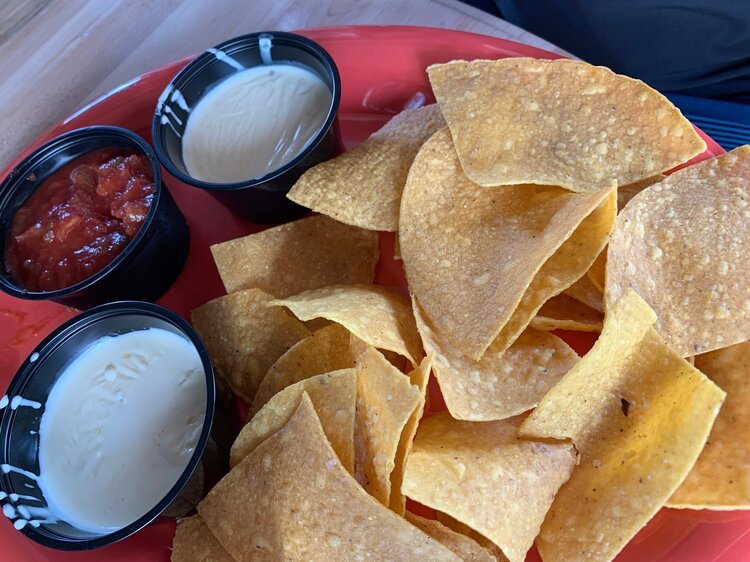 chips+and+queso+at+Sculley's+restaurant+in+Madeira+Beach+.jpeg
