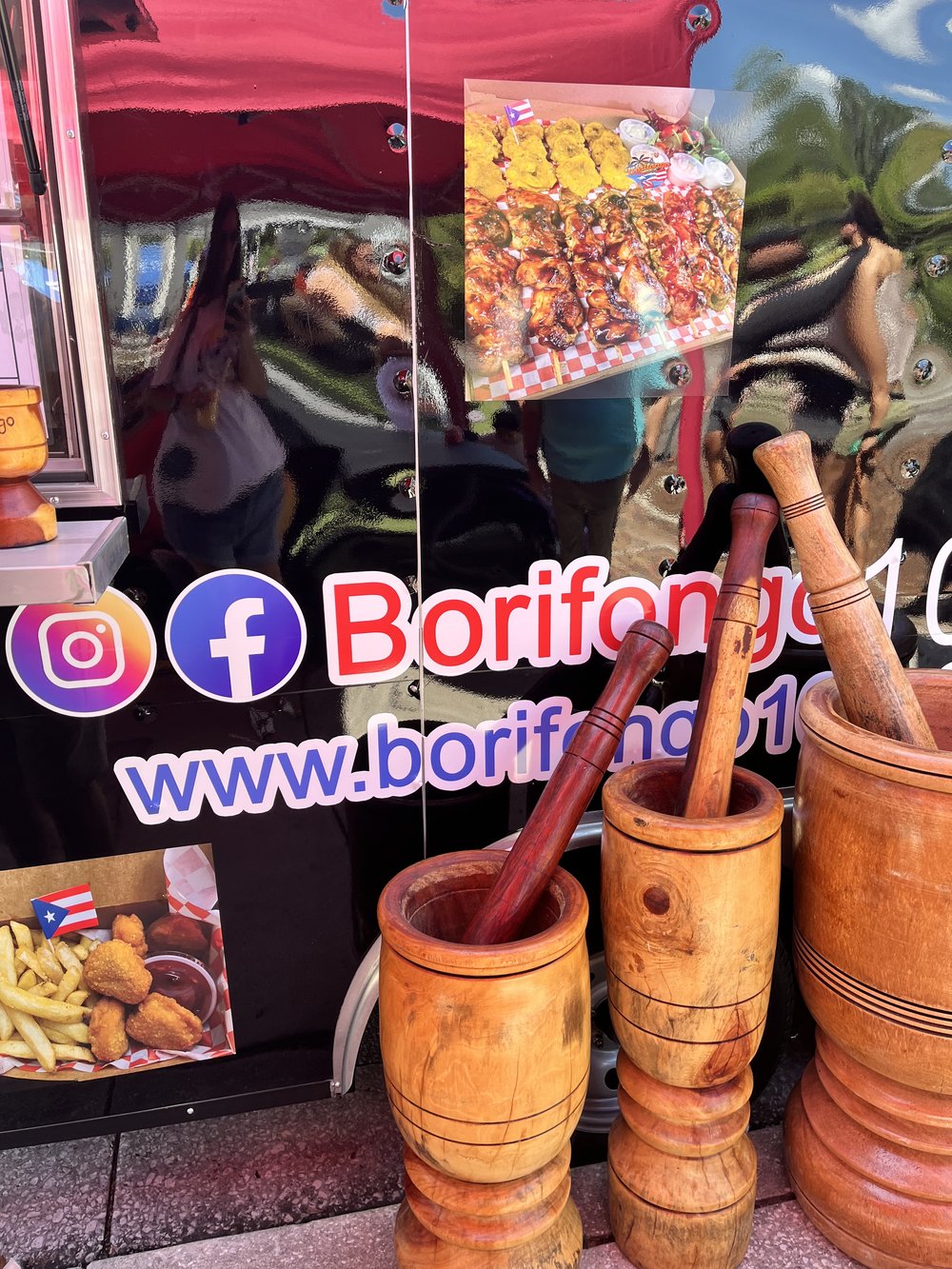 Borifongo food truck International Food on Wheels Festival.jpg