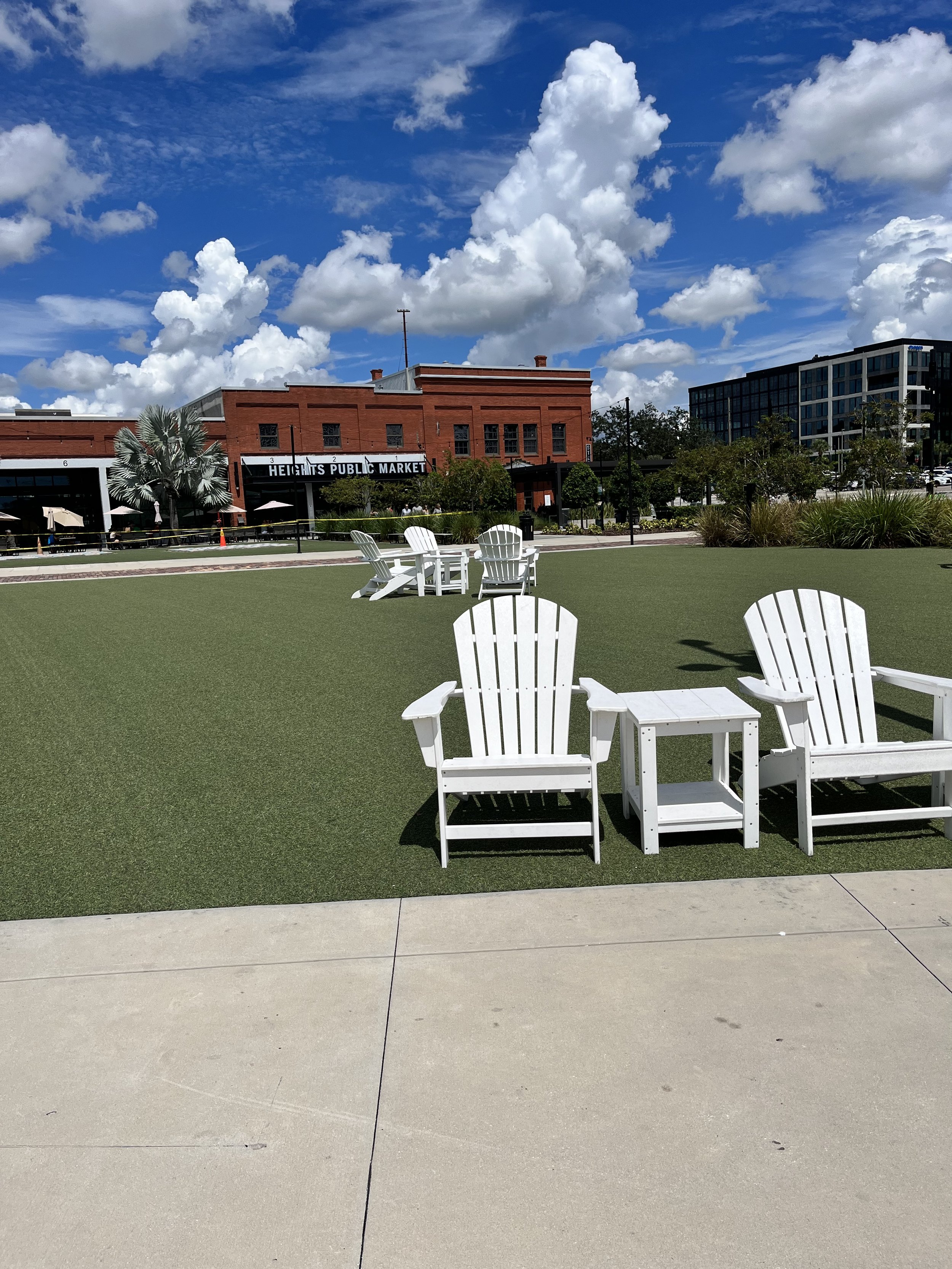 Riverwalk lawn chairs Tampa Florida.jpg