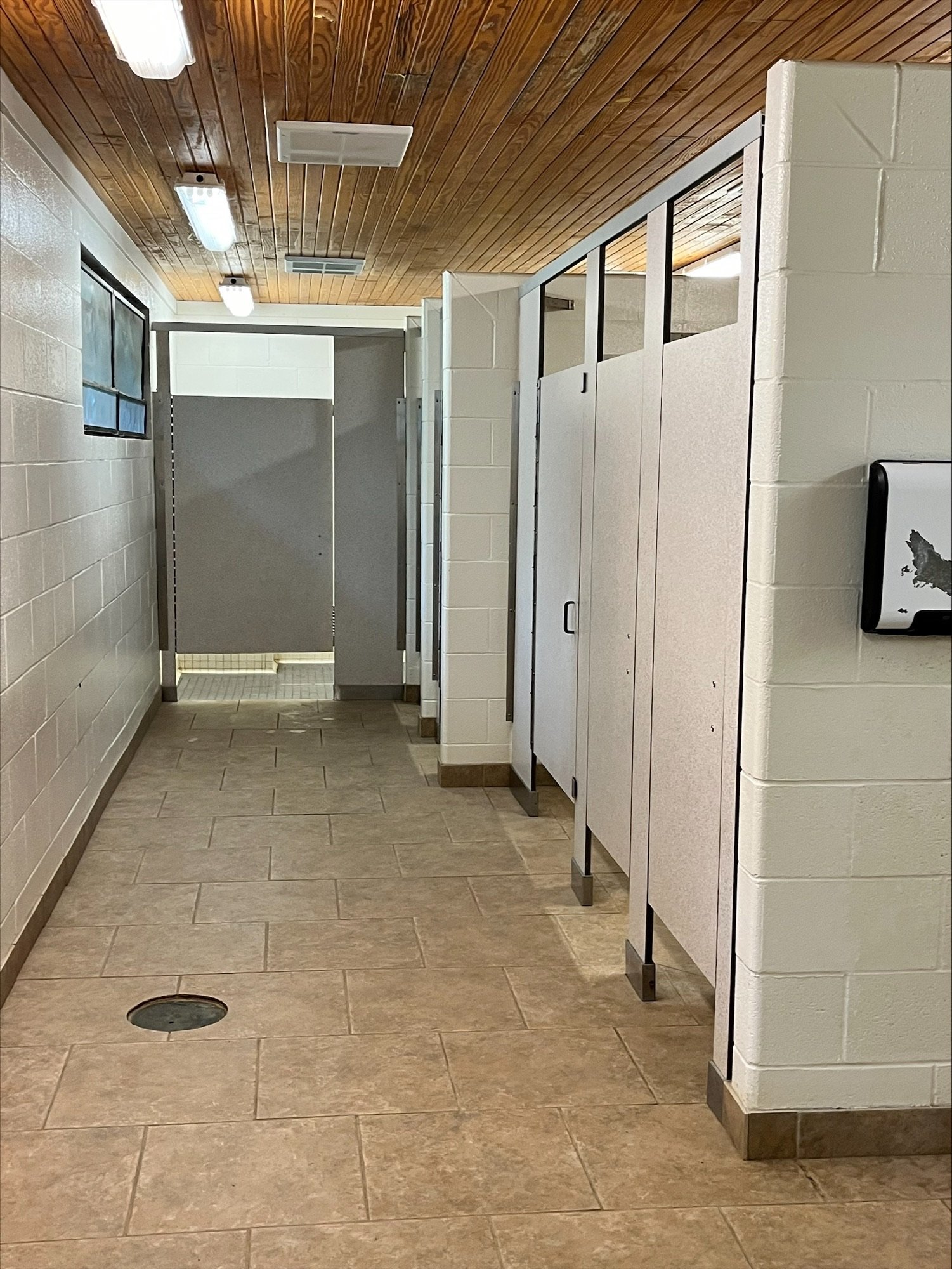 Nolin Lake State Park bathrooms:showers.jpeg