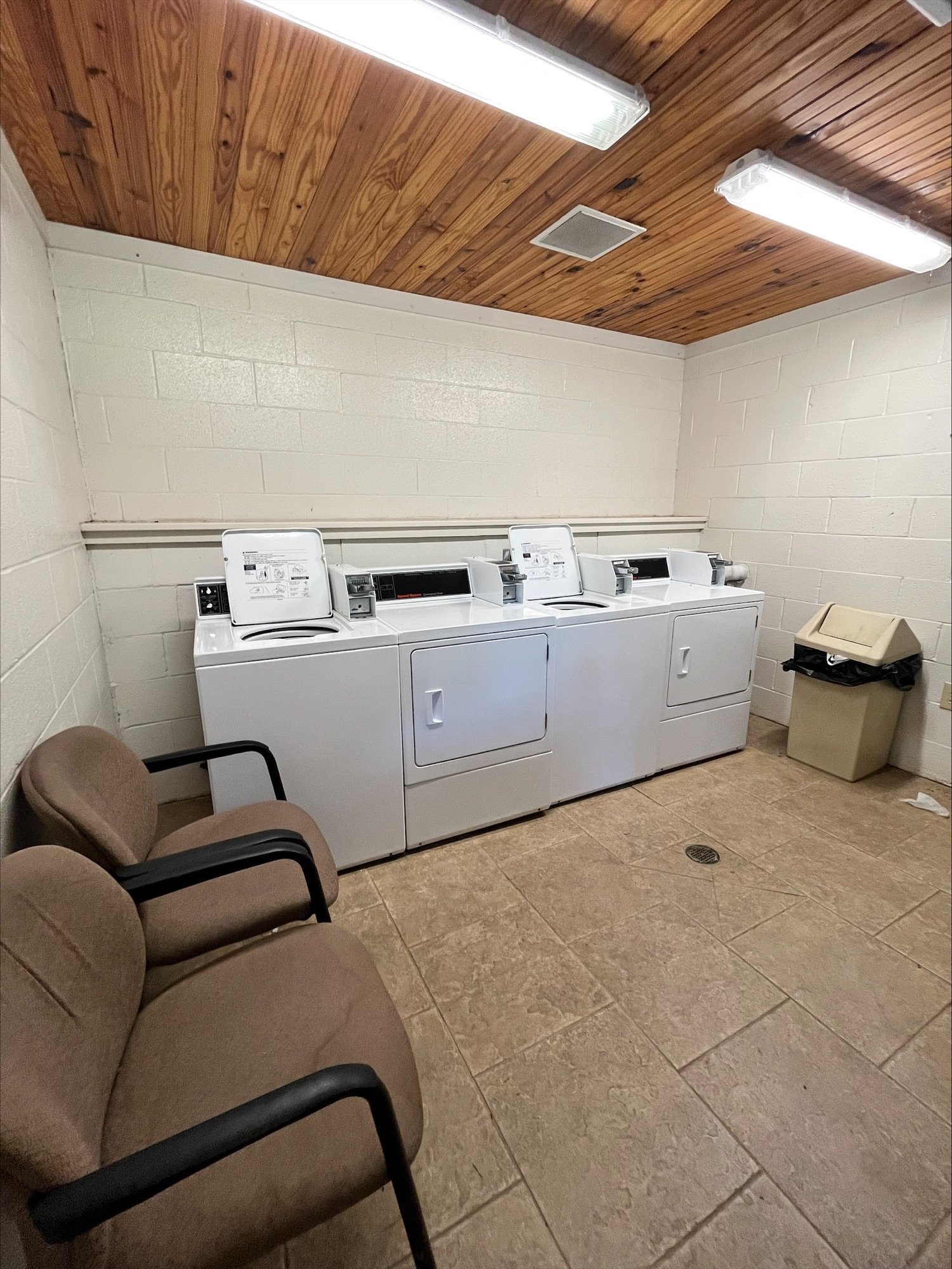 Nolin Lake State Park laundry Kentucky.jpeg