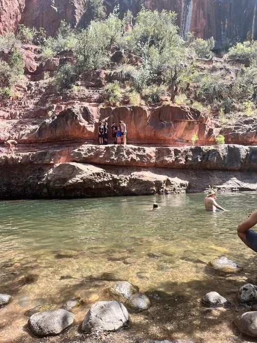 Grasshopper Point smaller cliff jump Arizona.jpg