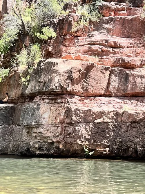 Grasshopper Point larger cliff jump Arizona.jpeg