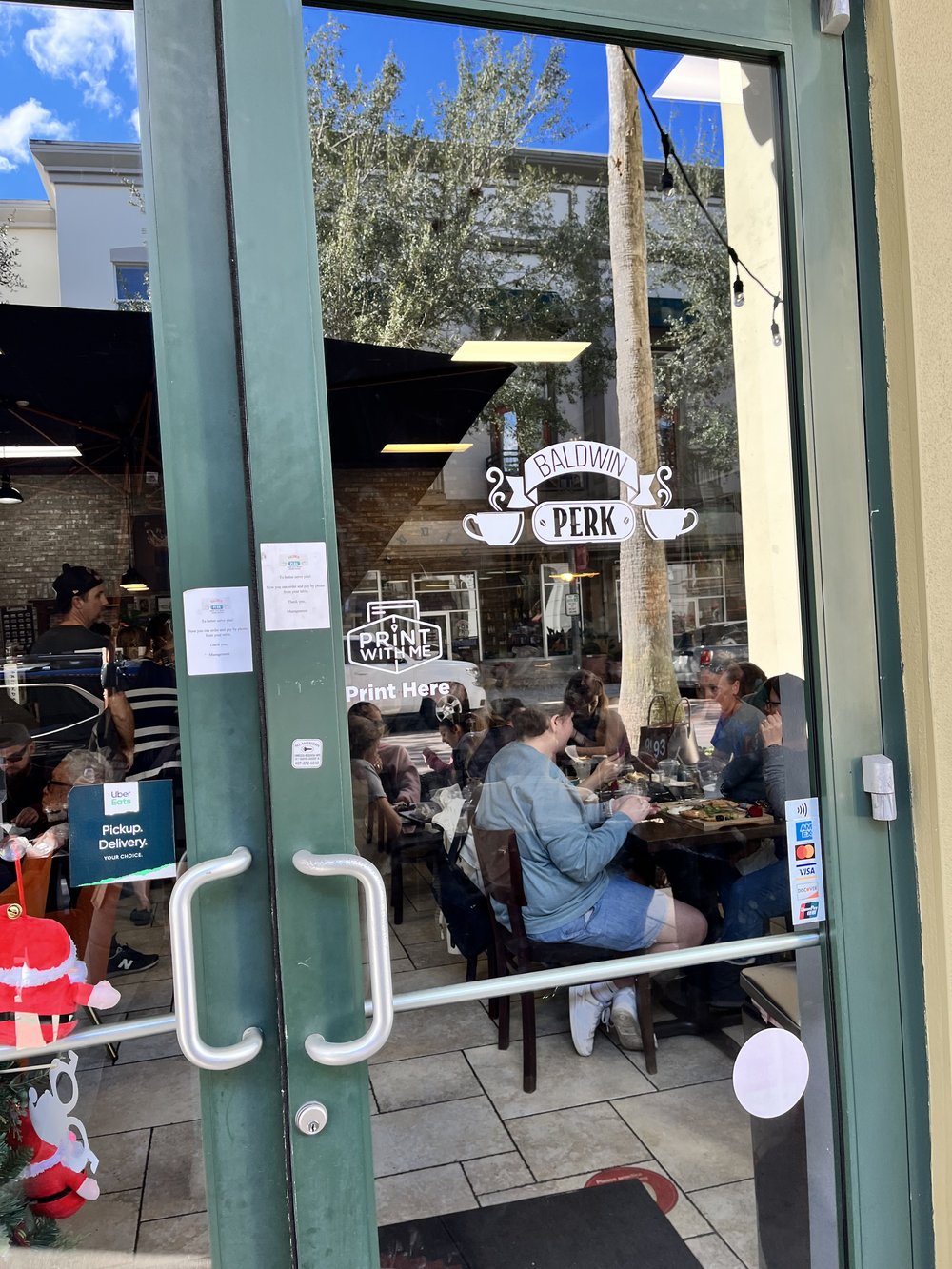 Baldiwn Perk store front FRIENDS themed cafe Orlando.JPG