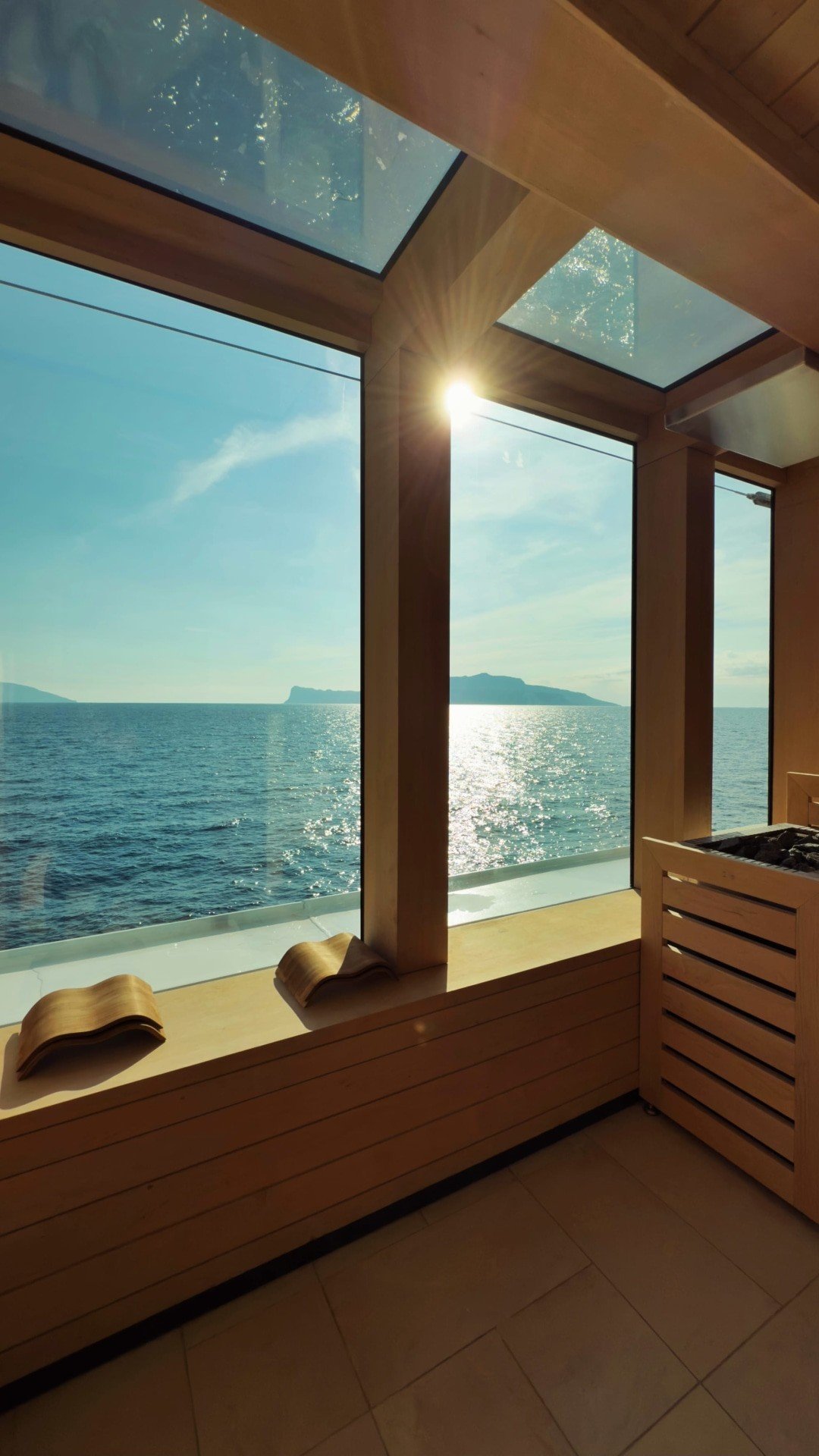 The best way to spend a day at sea? Here is an idea.
Welcome to Silversea’s Otium Spa, inspired by the ancient Roman tradition of turning self-care into an indulgent, daily ritual.