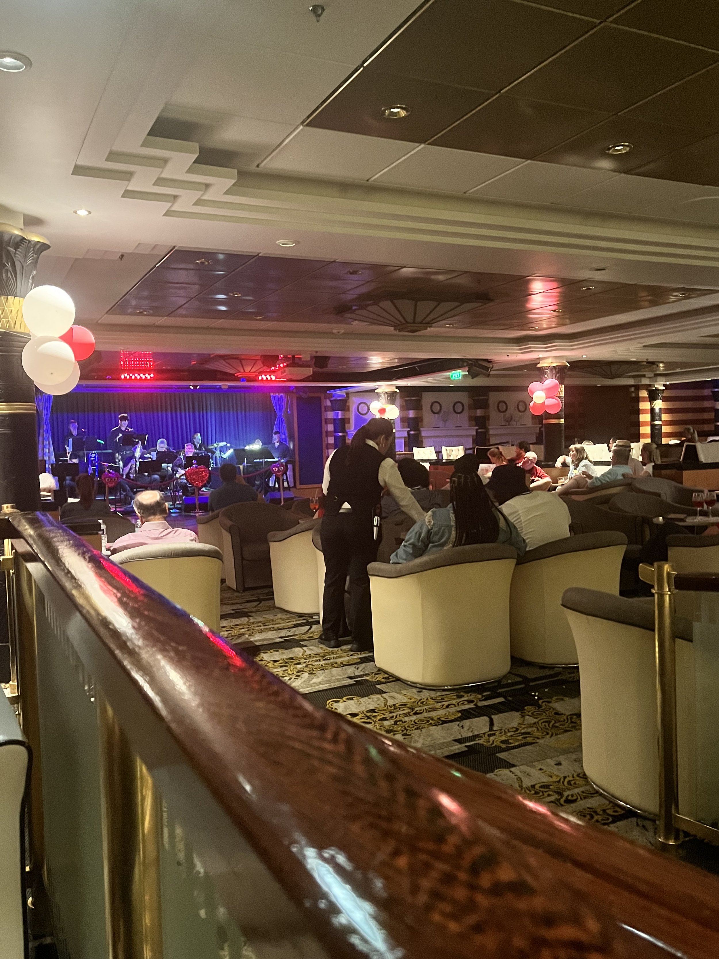 Bar band drinks Liberty of the Seas Royal Caribbean.jpg
