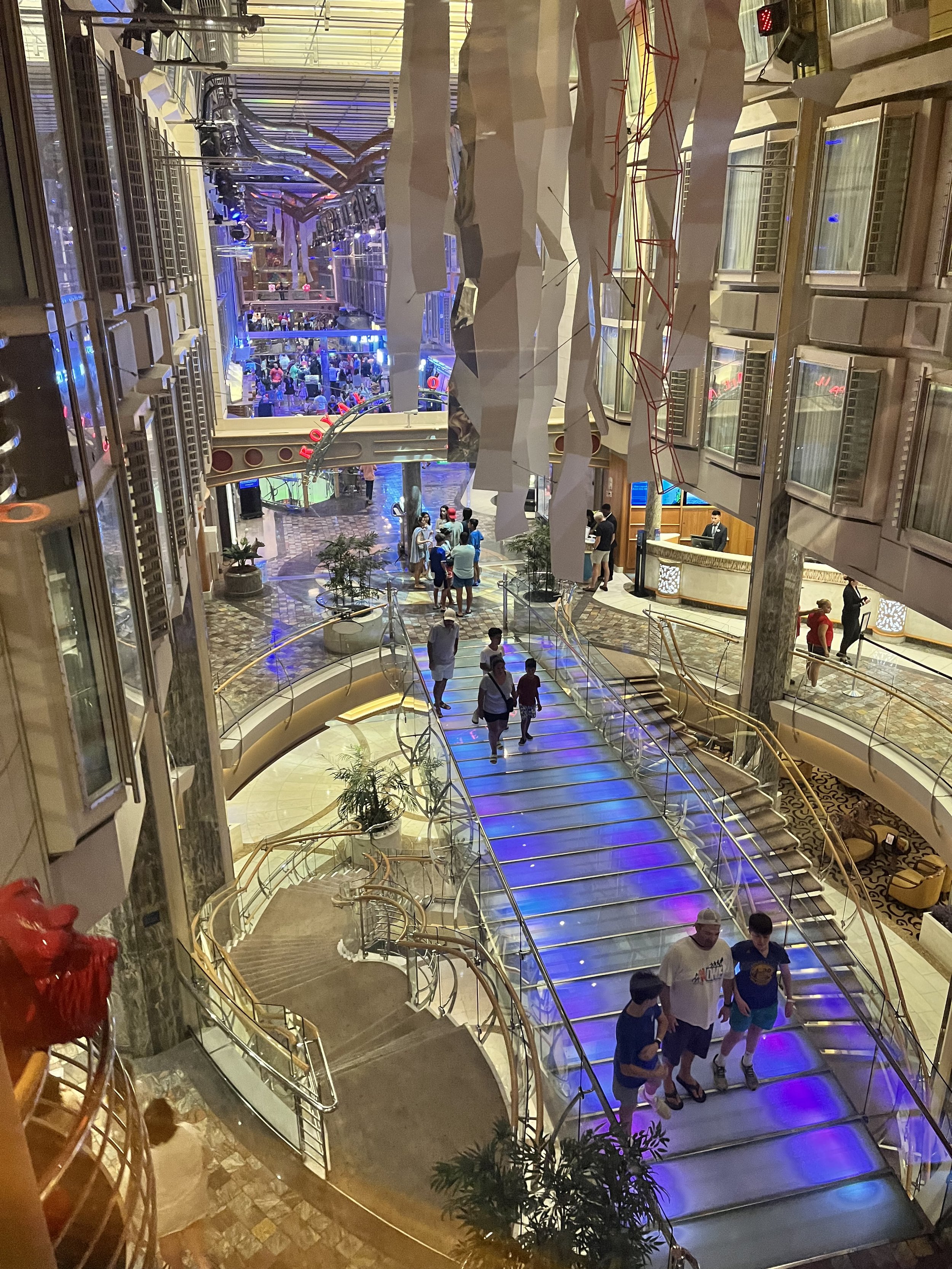 Promenade gallery Liberty of the Seas Royal Caribbean.jpg