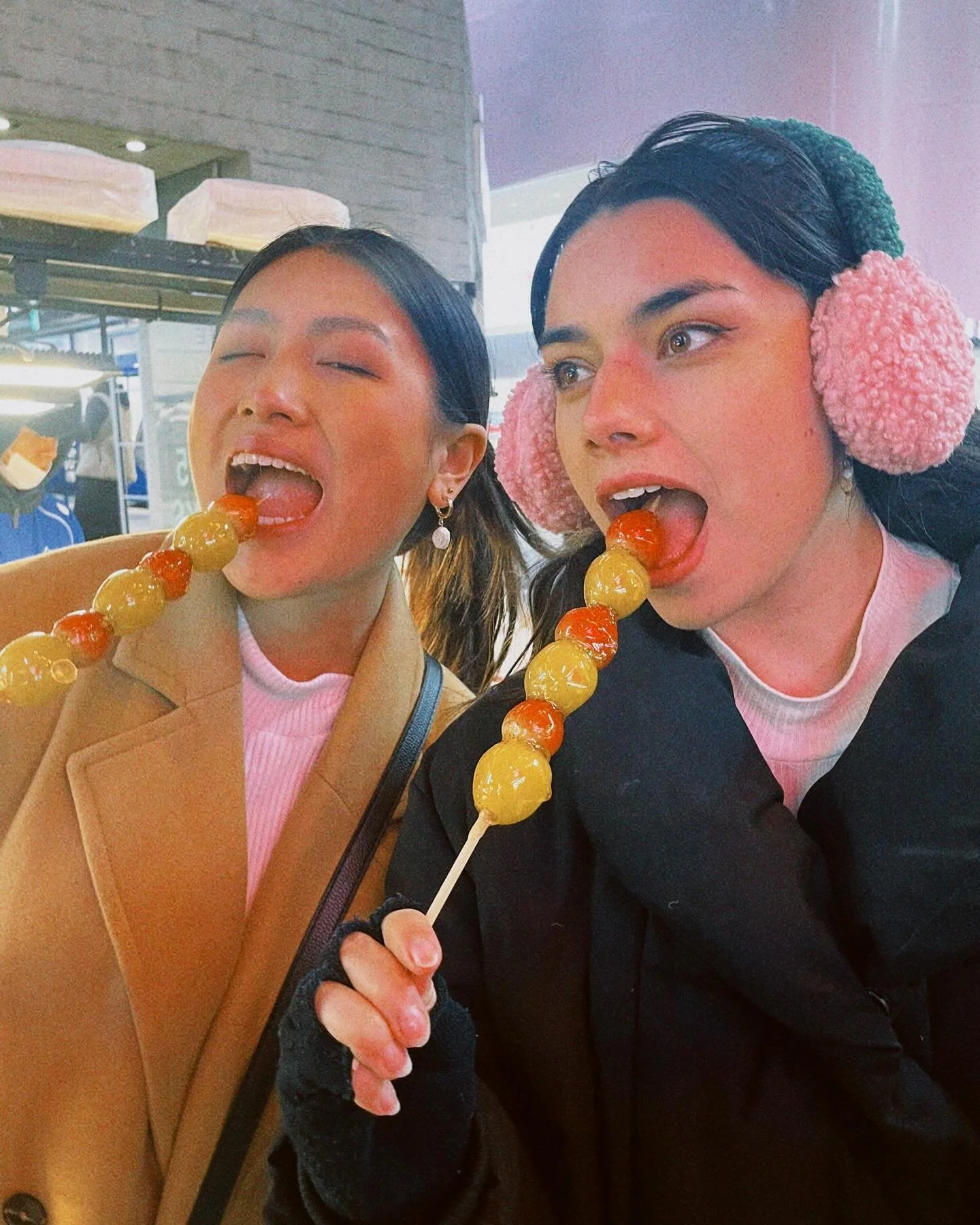 finally finished editing my trip to chile 🇨🇱 and now we&rsquo;re swiftly moving onto south korea 🇰🇷 

This first video will be highlighting the absolutely delicious street food in south korea. Apologies in advance if it makes you start craving tt