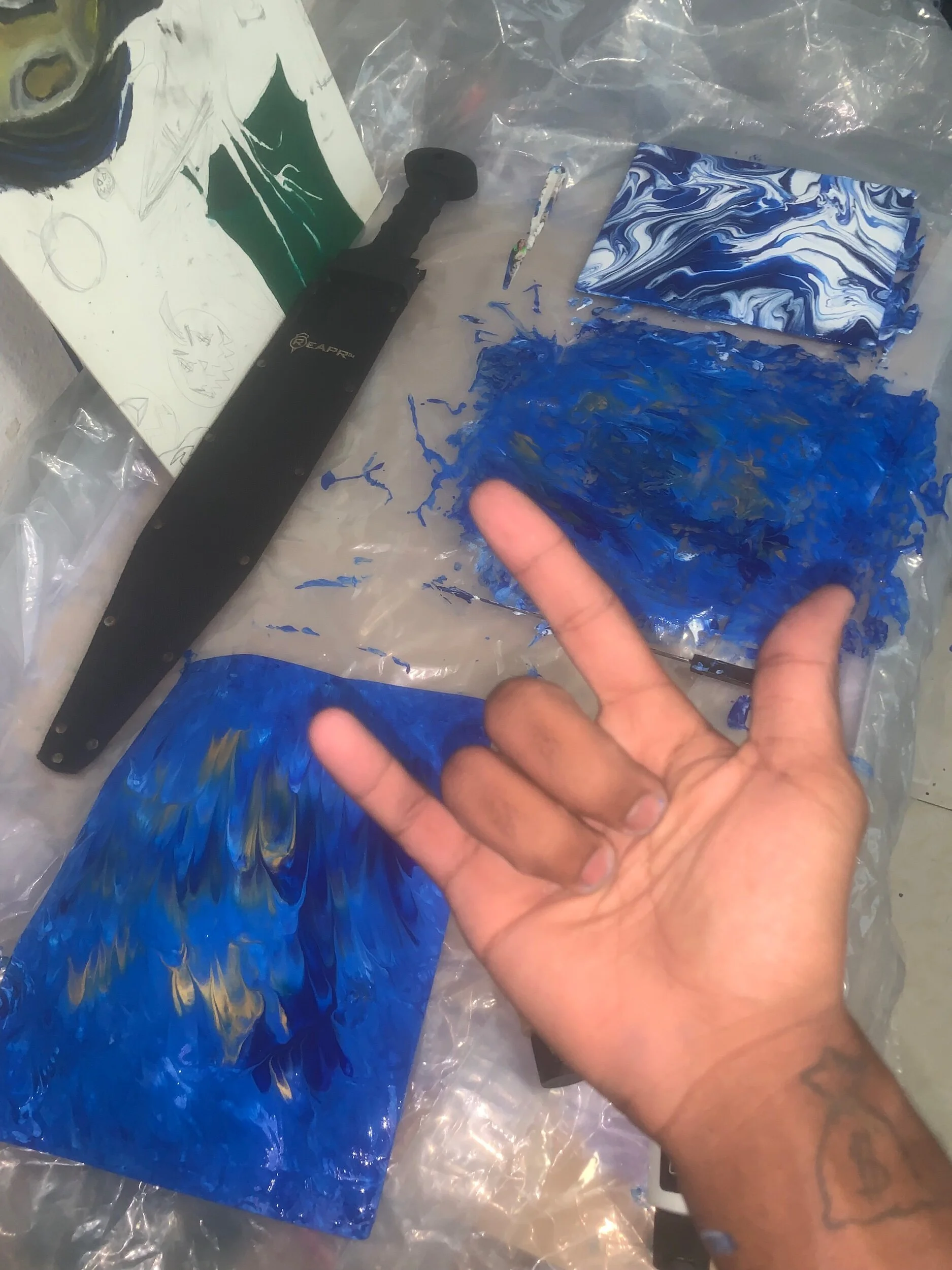 F7E5ED56-6981-4749-A8CB-09EA401C5B53