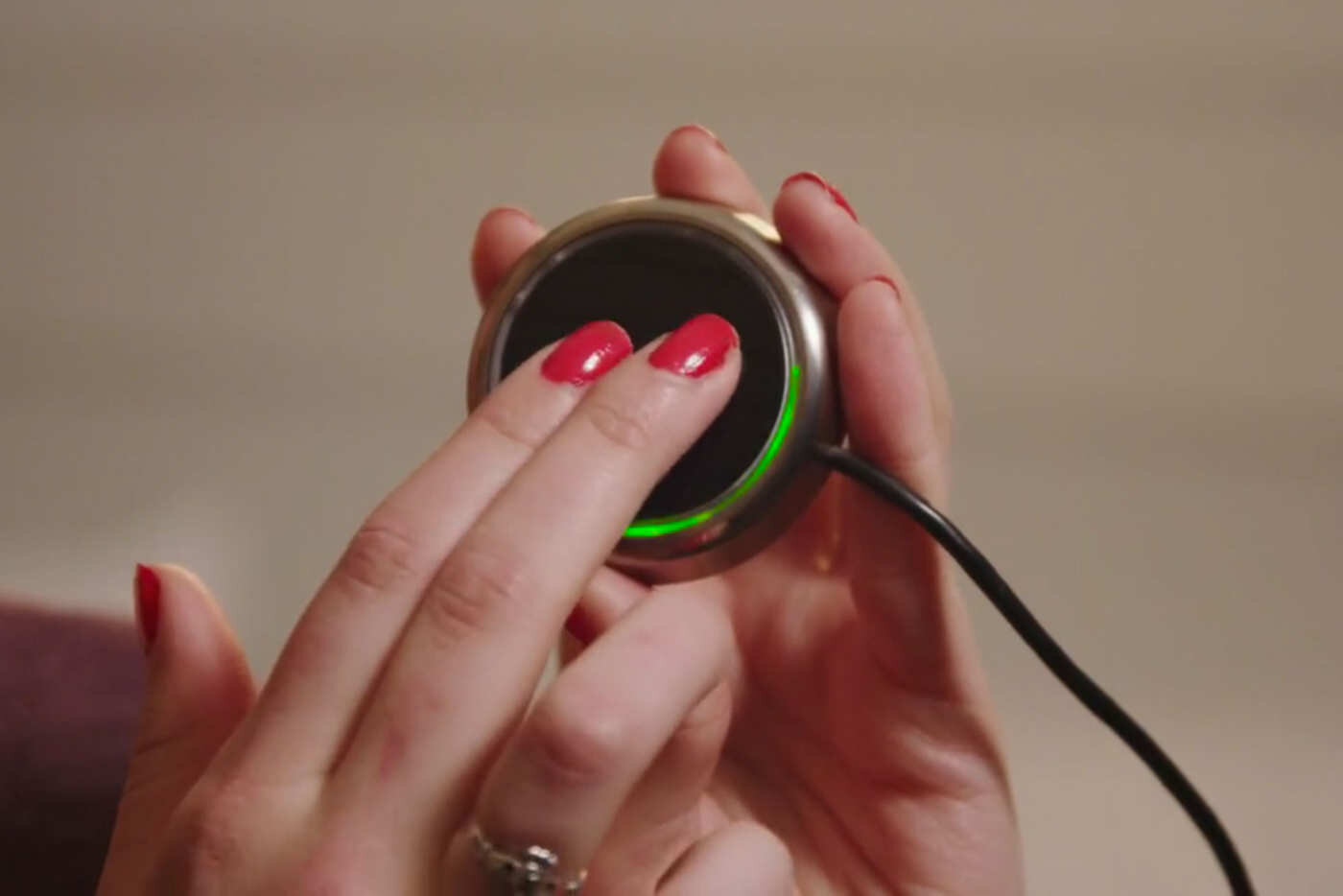 Finally, a Device for Telling Your Partner You Want to Bang Without Speaking to Them (Intelligencer)