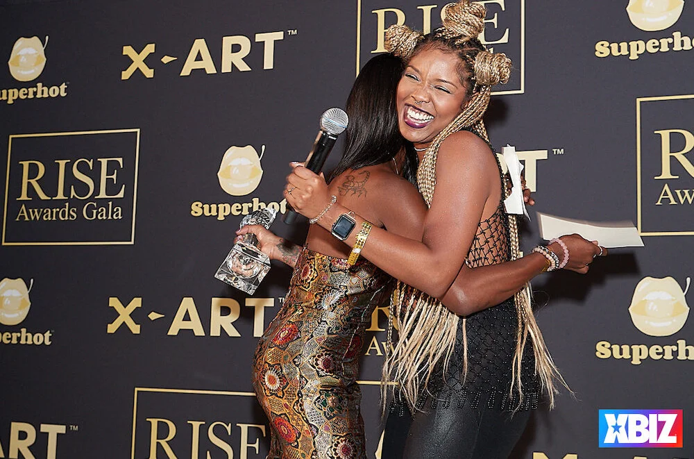XBIZ Celebrates Community Spirit, Unveils 2020 Awards Noms (XBIZ)