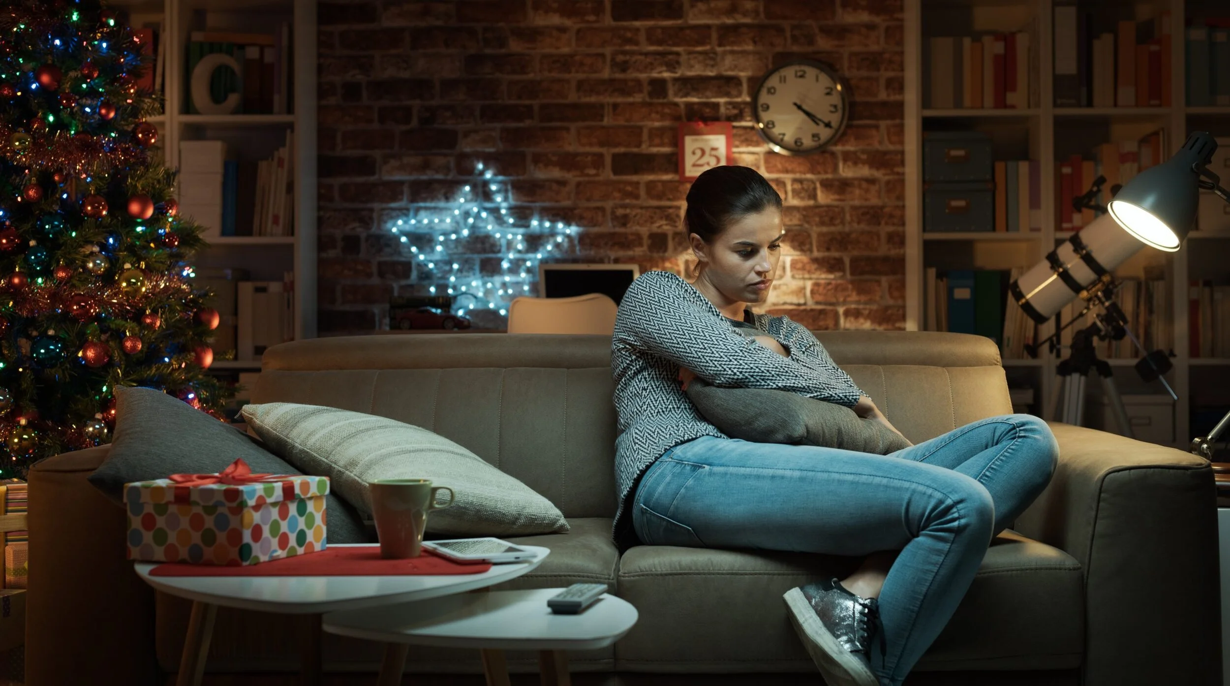 Tips For Dealing With Holiday Loneliness
