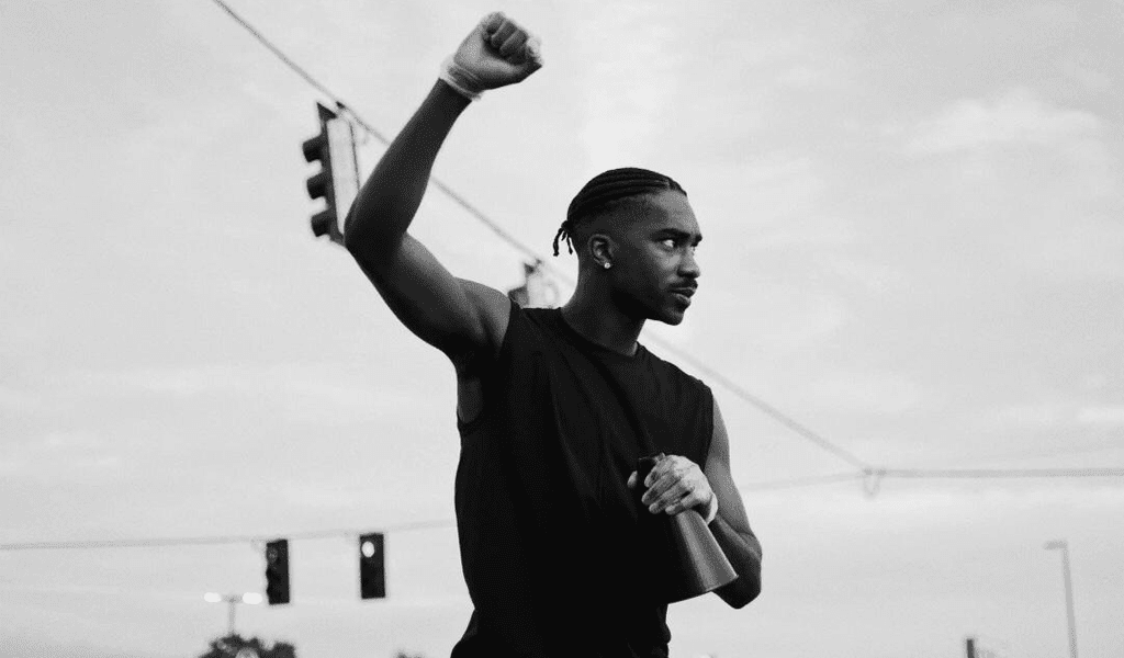 Rod Jackson Produces Video on Race-Based Pay Discrepancies (AVN)