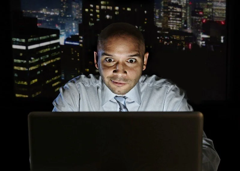 This Is What Happens When Your Internet Provider Knows Which Porn Sites You Visit (MelMagazine)