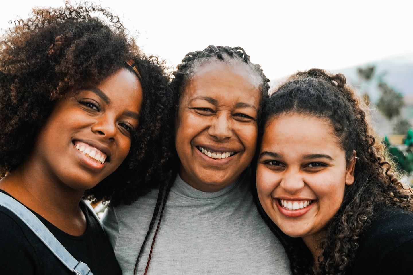 Community in Action
Several Casa moms recently moved into the same apartment complex with Casa&rsquo;s help. They often share meals and watch over each other&rsquo;s kids.
This is what Casa is about: neighbors becoming family, and community becoming 
