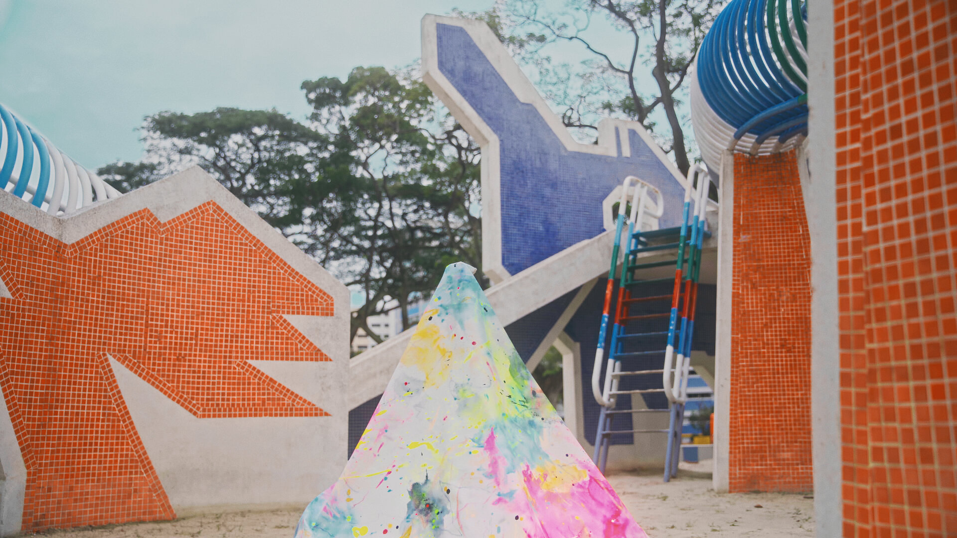 Dragon Playground | Art Installation | Toa Payoh, Singapore | Spray paints & Dry Media on Unstretched Canvas | 150 cm x 230 cm