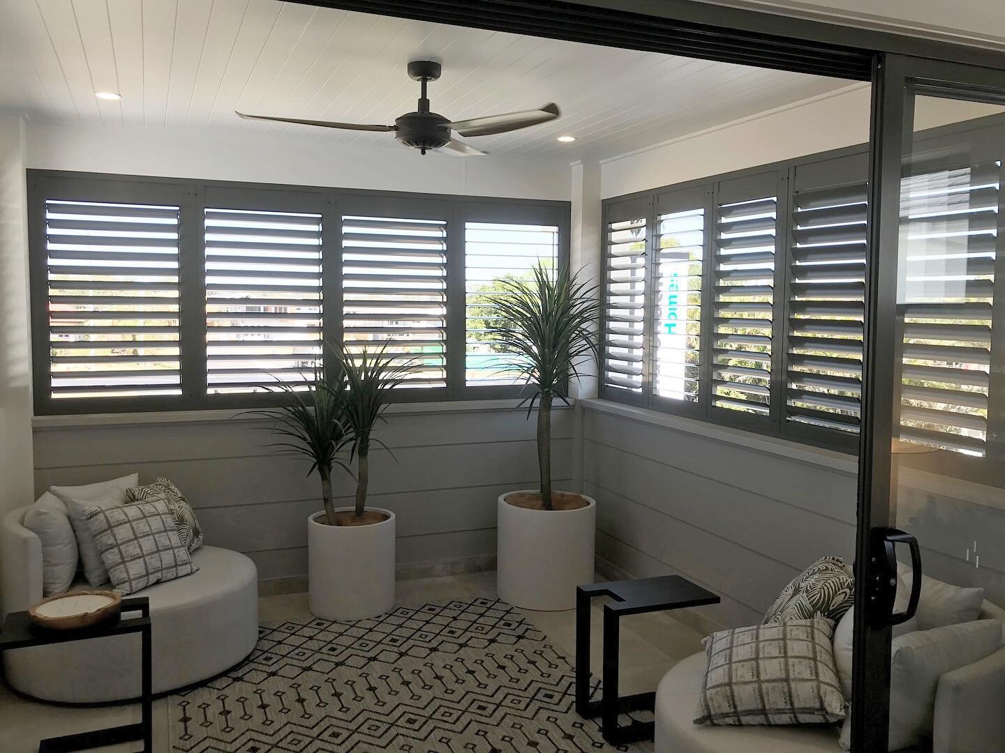 Seek refuge from the summer sun and transform your balcony or outdoor space with our Inception Aluminium Shutters. Available in a range of core and custom colours! Call today for your free measure and quote 😉.

#patio #patioenclosure #aluminiumshutt