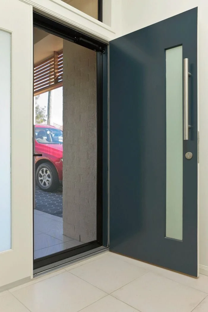 813 x 2034 Hinged SecureView Door