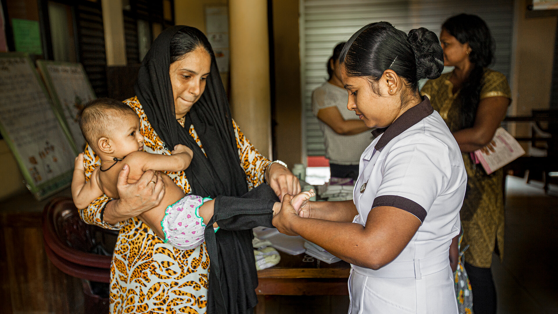 09 Midwives of Sri Lanka.jpg