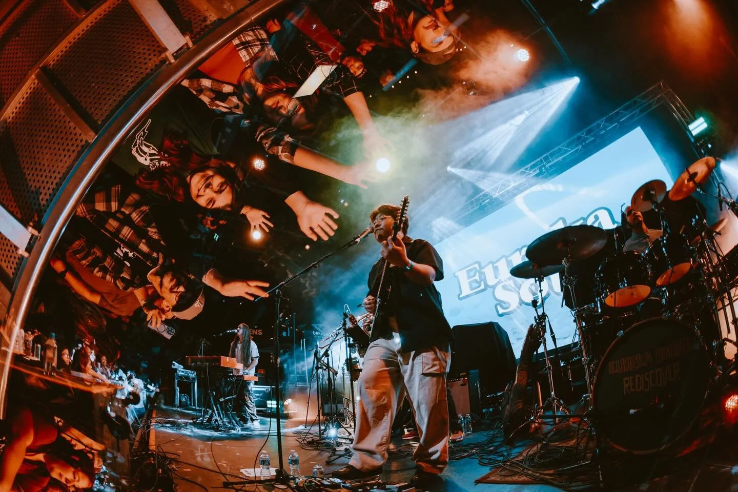 What a beautiful night of love and oneness in Garden Grove! Thank you for choosing to share your time with us❤️ 

Also, major shoutout to our brothers @throughtheroots &amp; @likklejordee for the invite to come rock with them! See you all at the next