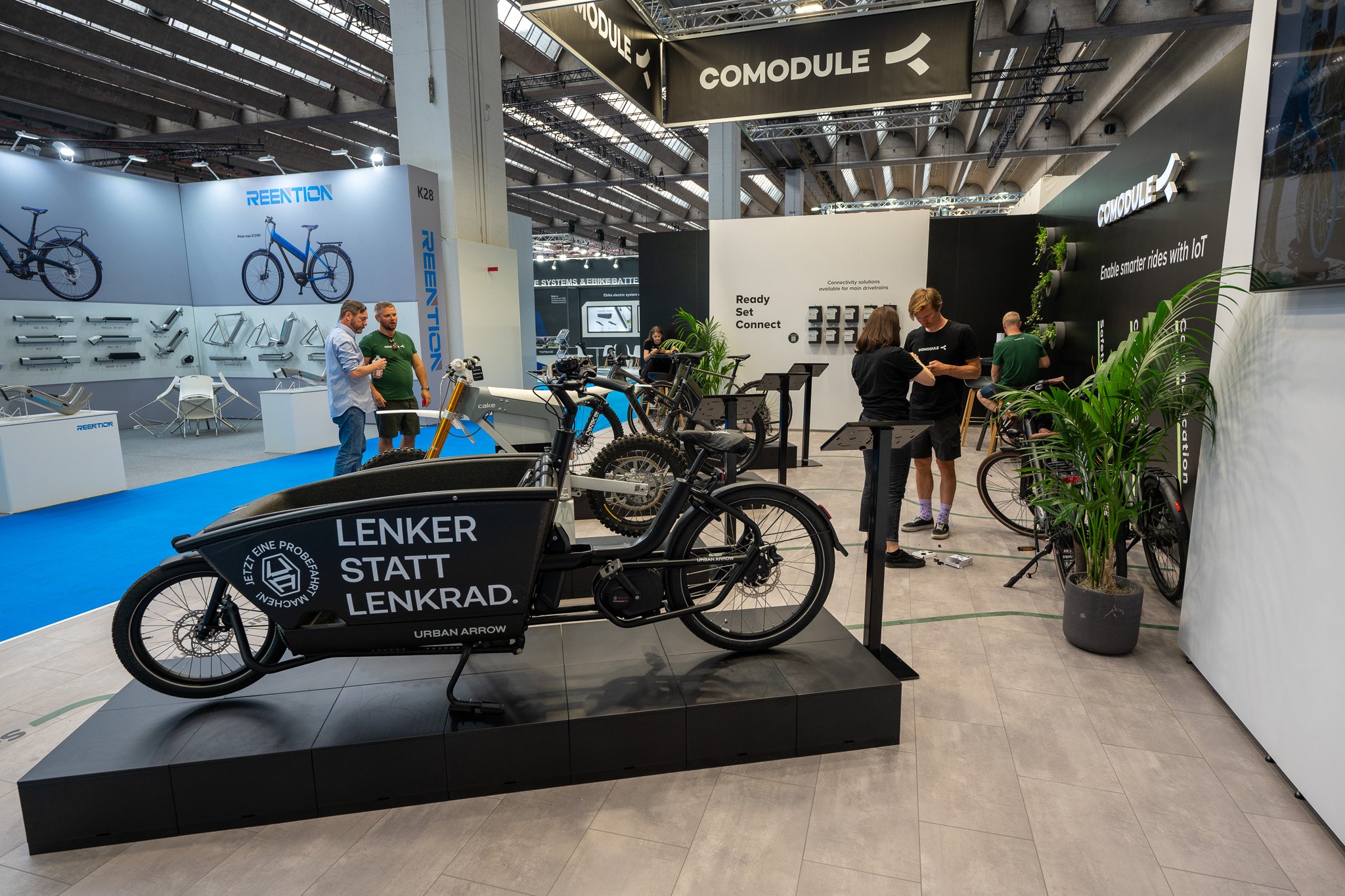  Urban Arrow connected e-bike by Comodule at Eurobike 2023 