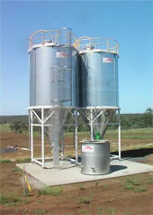 2 x microbatch feeders &amp; stainless steel mixing Tanks.