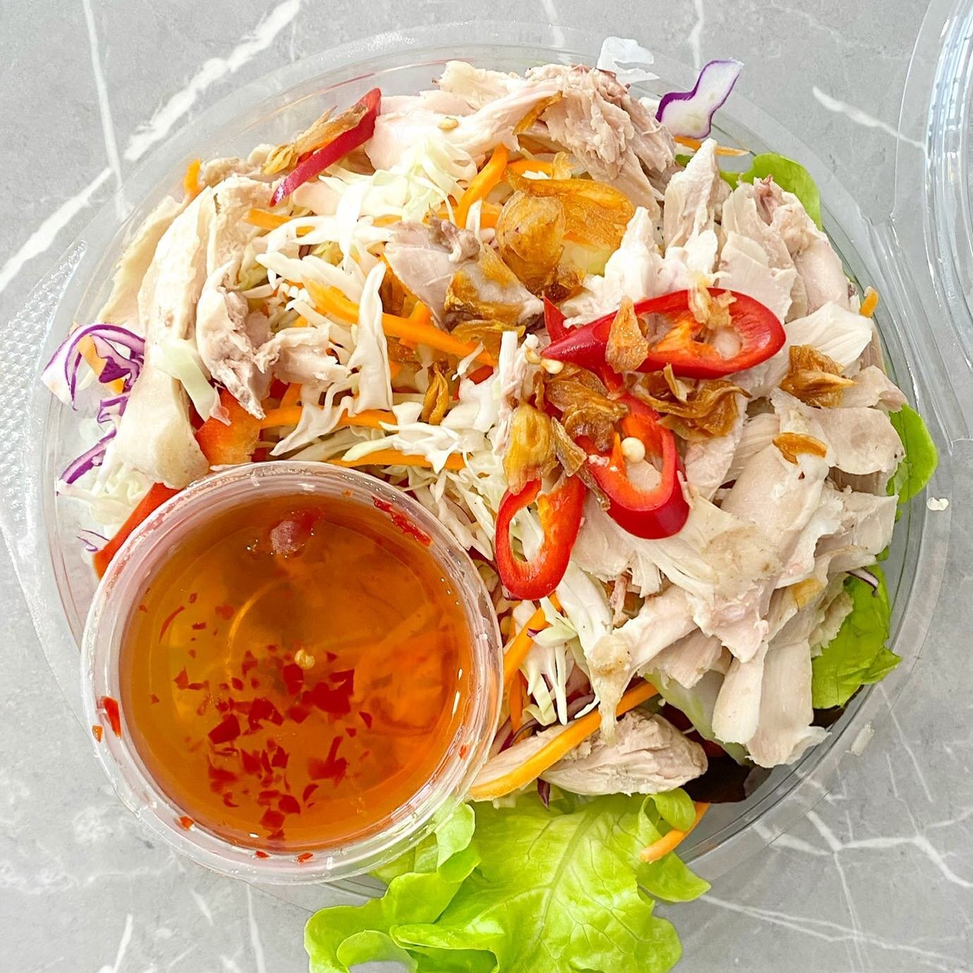 Our Vietnamese Chicken Salad - light, low on carbs and loaded with flavour 💥🥊