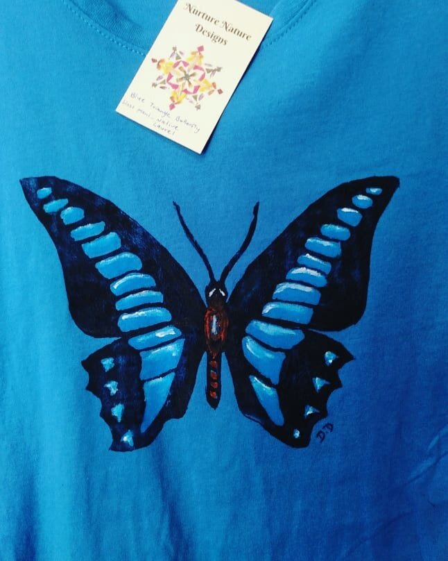 Amazing handpainted Butterfly print T-shirts now available at the Butterfly House.. by talented young artist Dani Davidson @nurture.nature.designs. Adults and kids sizes &hearts;️🦋

@nurture.nature.designs
@gcbutterflies 

#gcbutterflies #goldcoast 