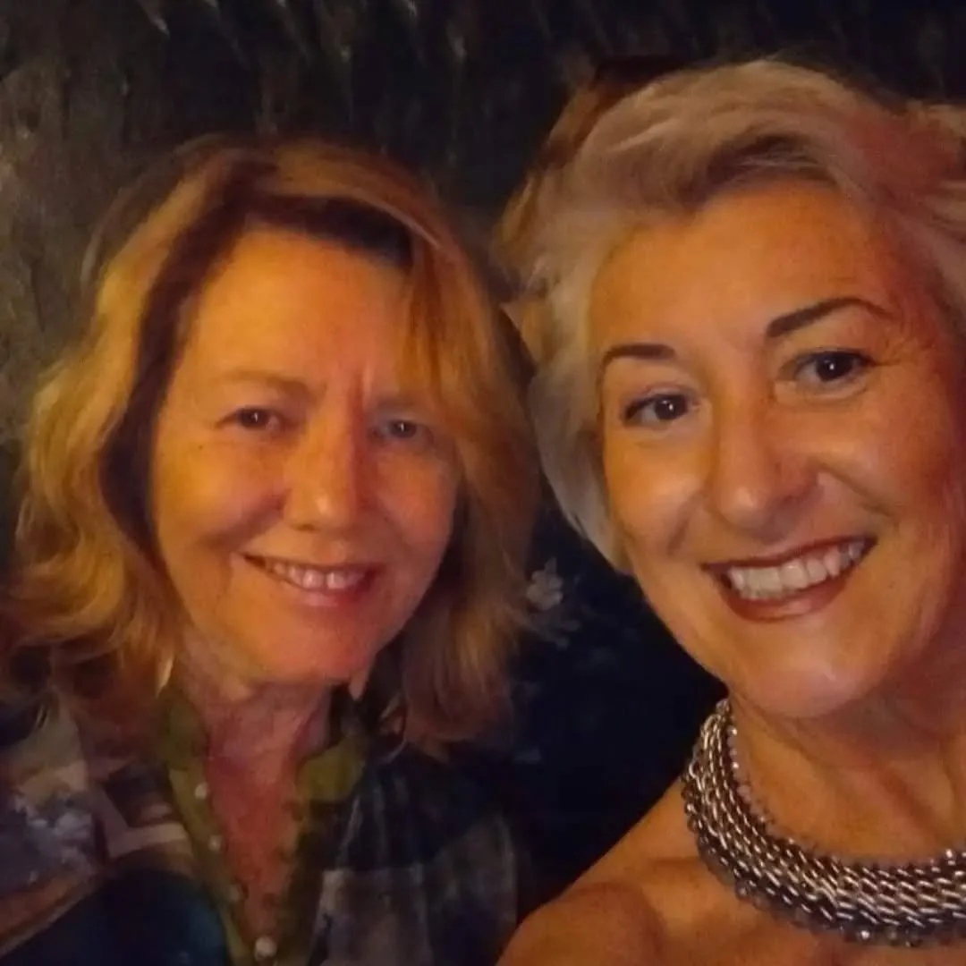 Celebrating the life of my beautiful friend Zanna Carey 
Thank you for your unwavering friendship, your kindness, your laughter and for always being there for me. 
You were inspirational in my Butterfly journey from the very beginning 🐛🦋
I will tre
