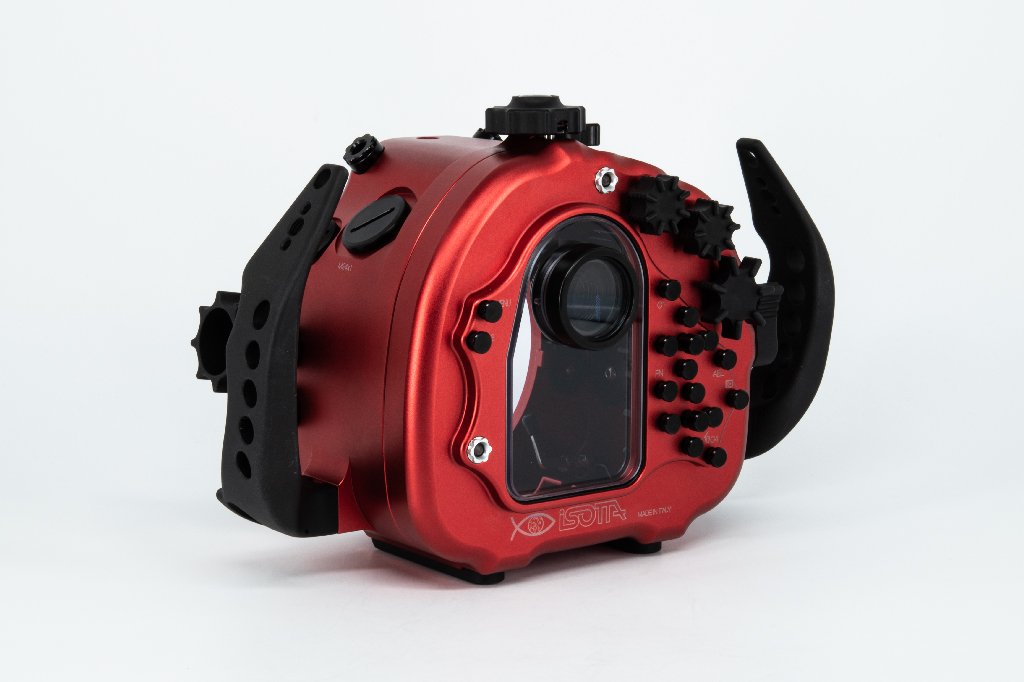 Alpha7R-V-05.jpg