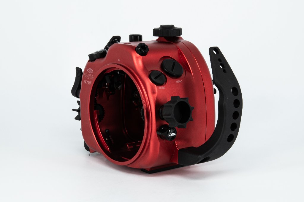 Alpha7R-V-03-2.jpg