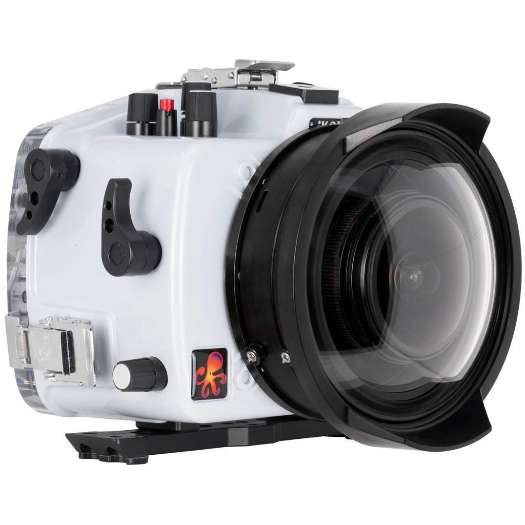 Ikelite-71477-Sony-a7C-Housing-Side-with-Port.jpg