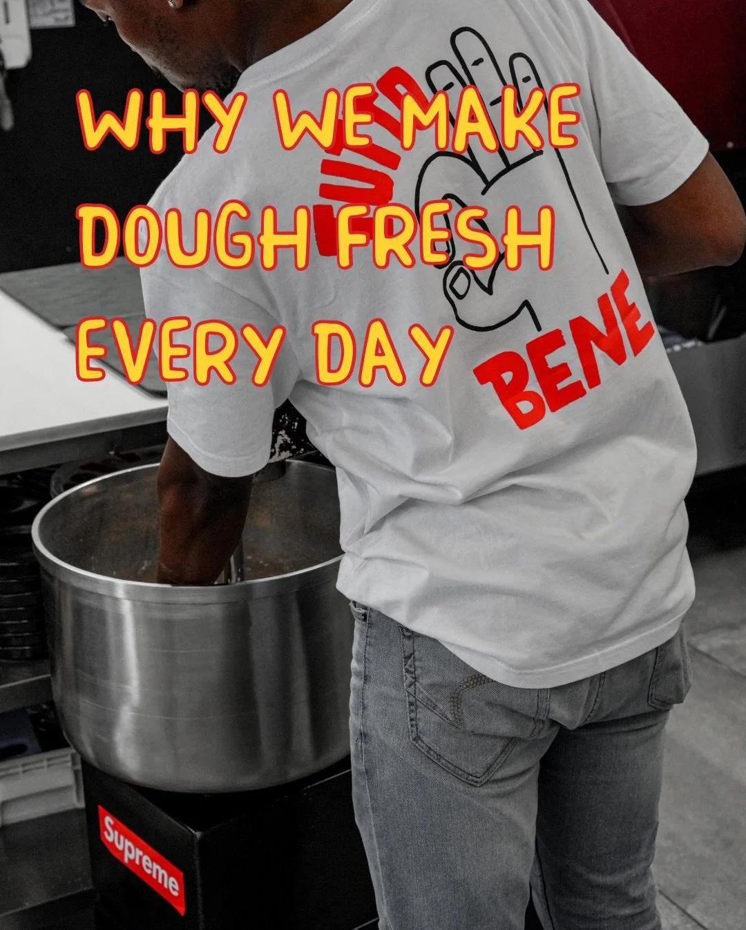 Vera Neapolitan pizza starts with fresh dough.

Made daily.
Fermented at room temperature.
Timed to the climate of the day.

No commercial shortcuts.
Just control, experience, and respect for the process.

That&rsquo;s the AVPN way.
Walk in and try i