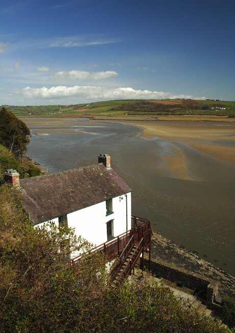 Seasonal touring Pitches, Camping Wales, Caravan Holiday Wales Coastal Camping Wales, Holiday Park Wales, Carmarthen Bay Camping