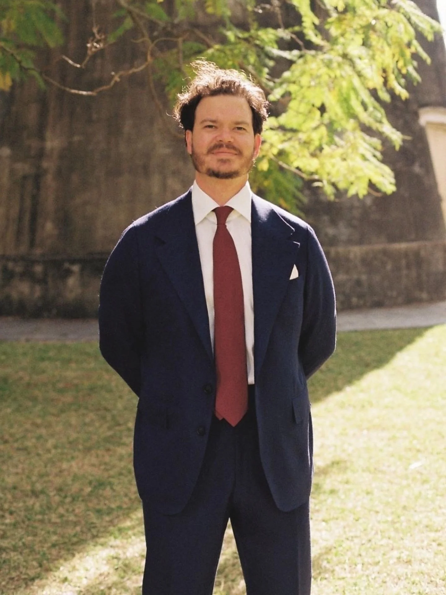 David looking sharp in his made-to-measure 
navy hopsack suit.
