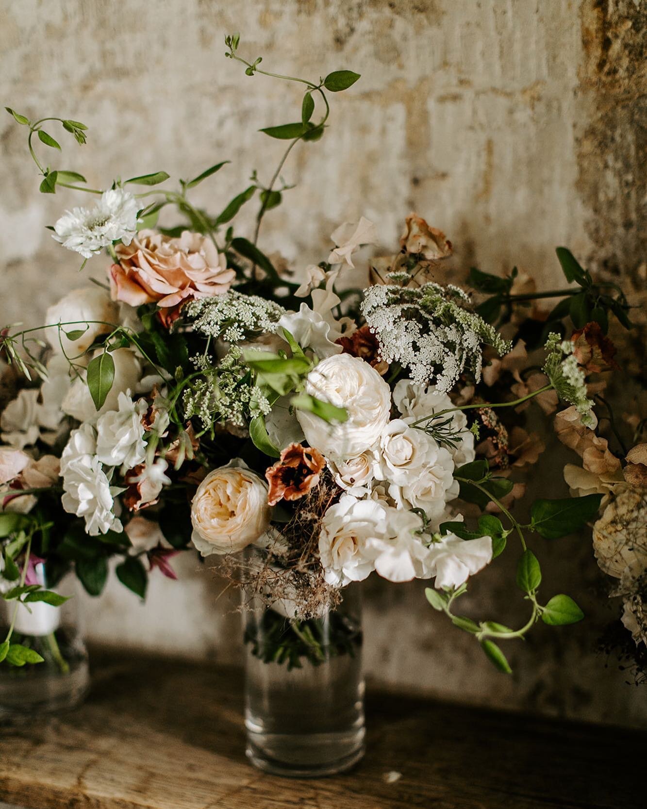 Beautiful Briana's bouquet, captured by @greenantlers.co.