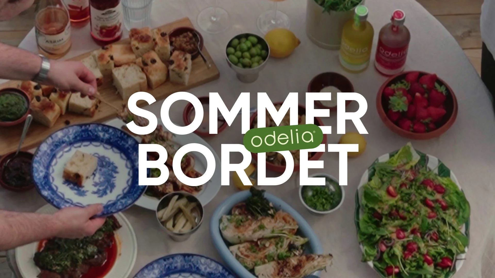 Sommerbordet med Odelia