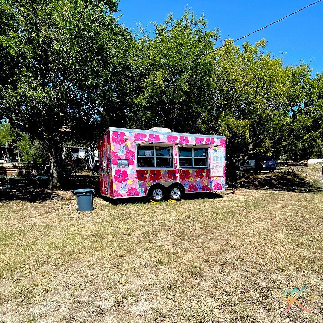 We&rsquo;re excited to see y&rsquo;all tomorrow! ✨

Rain or shine, it&rsquo;s still going to be 90&deg; 🥵

Come cool off with a cool treat 🥶

#ksshavedice
#organicshavedice