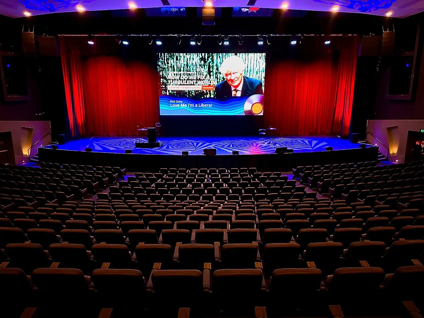 Geoffrey Robertson KC: How do we Fix a Turbulent World?
for Lateral Events.
What a fascinating and insightful few weeks it has been touring with Geoffrey talking about all the turbulence in the world and how we can go about fixing it. Every night the