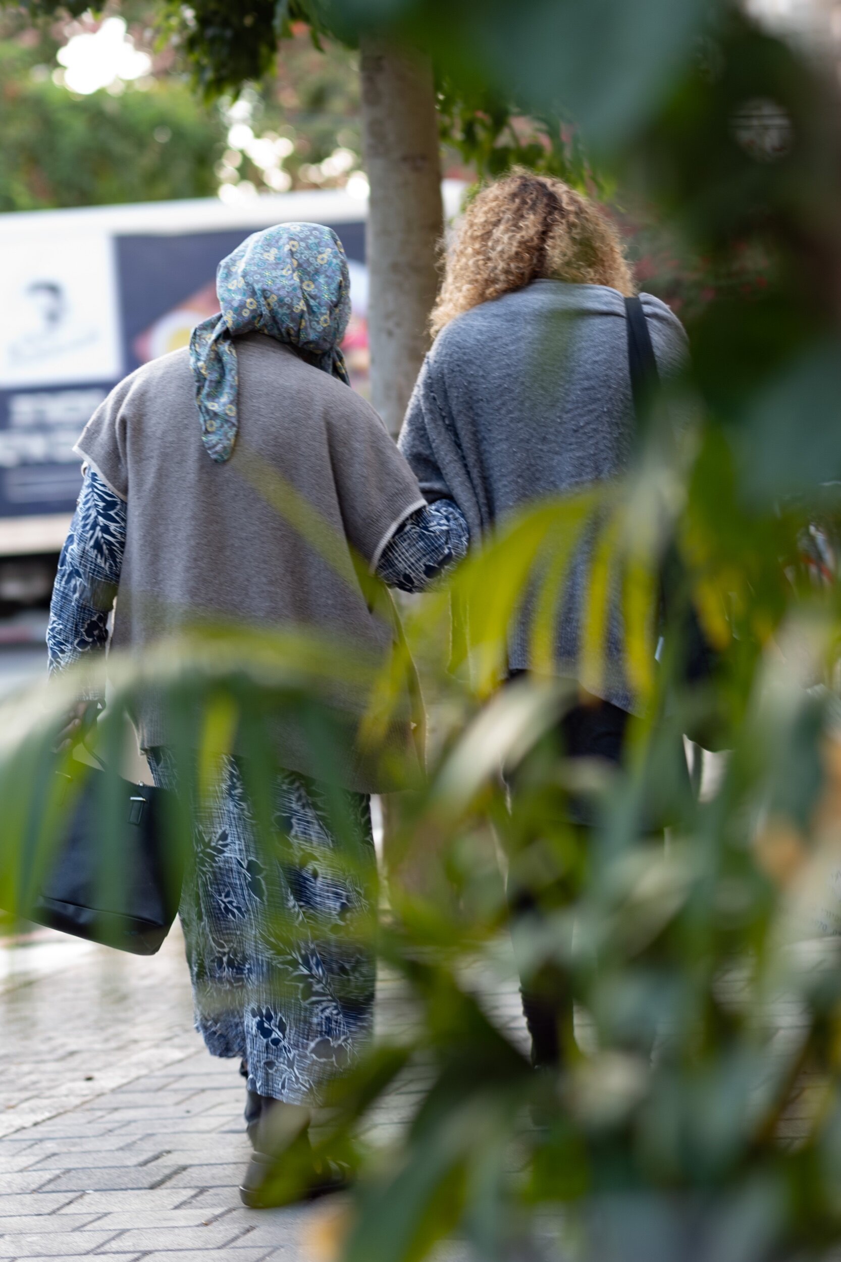 Tel Aviv 2019 M10 P 90mm 1/90 f2.0 ISO 100