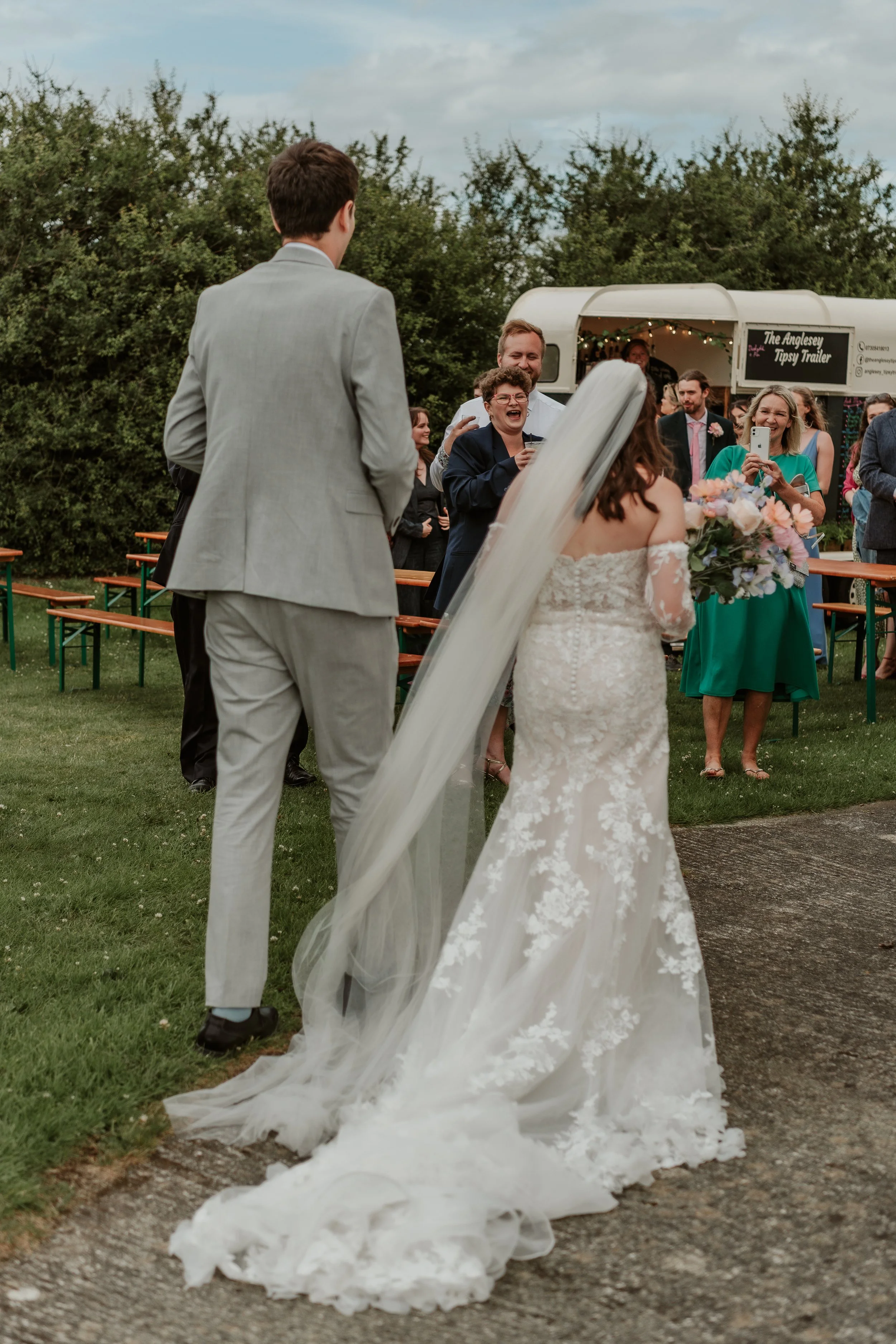 12 Bride & Groom Arriving.jpg