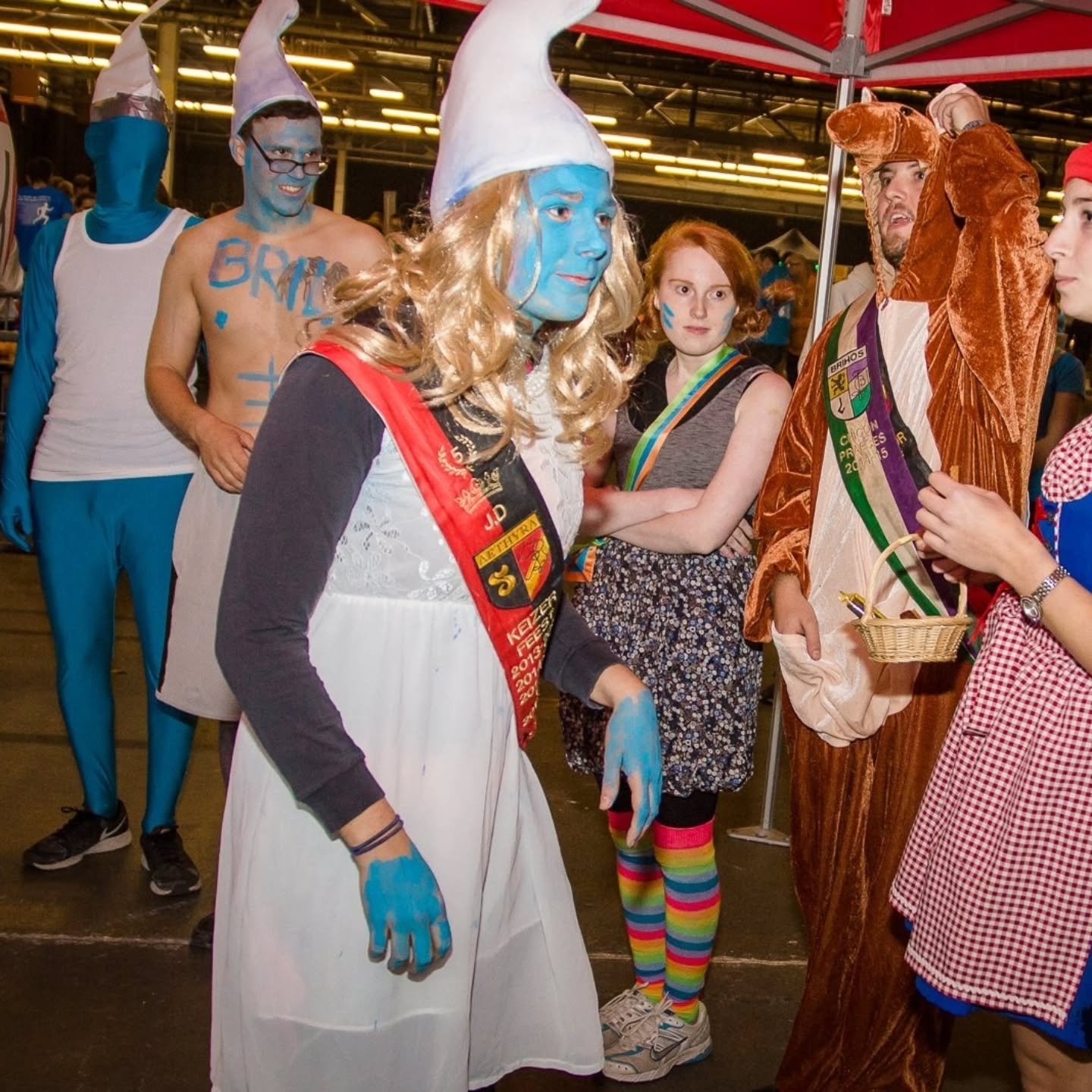 2016

6-urenloop in de Beurshalle ■ Bart Ka&euml;ll op Spring Break ■ Villa Bota op Kot ■ Student Welcome @ MaZ ■ de Brugge Leeft jongerenpas (met high-tech ingebouwde USB-stick 👀) ■ Late Night Swim in het LAGO Olympia ■ Students On Ice op de markt